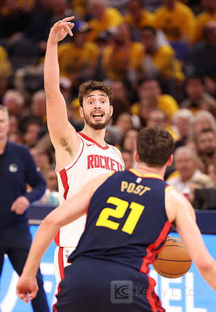 NBA: Playoffs-Houston Rockets at Golden State Warriors