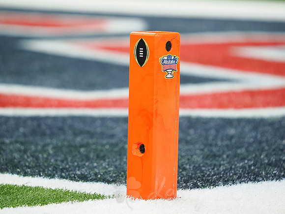 Sugar Bowl Football: Ole Miss Rebels vs Georgia Bulldogs