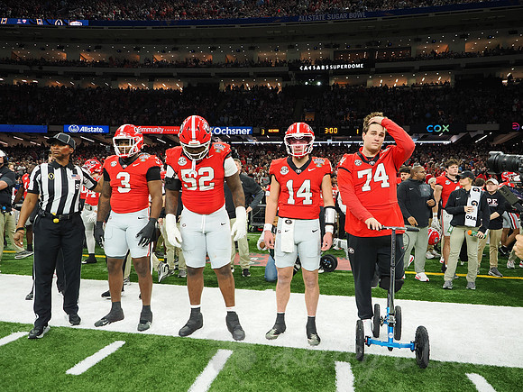 Sugar Bowl Football: Ole Miss Rebels vs Georgia Bulldogs