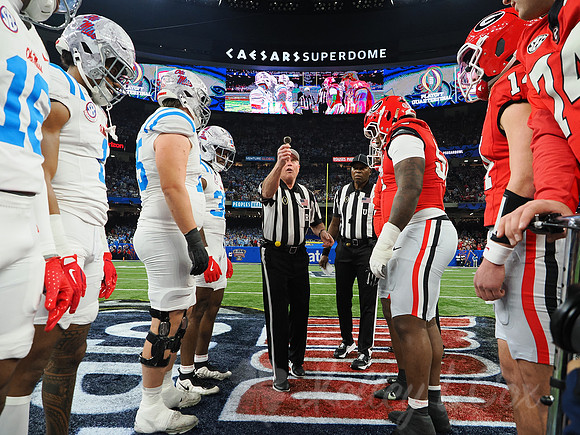Sugar Bowl Football: Ole Miss Rebels vs Georgia Bulldogs