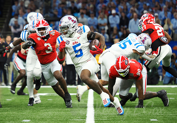 Sugar Bowl Football: Ole Miss Rebels vs Georgia Bulldogs