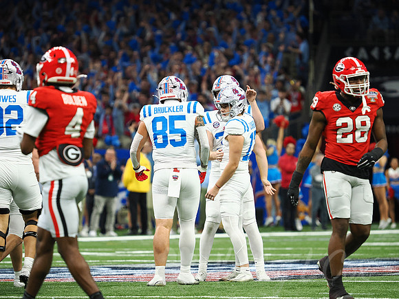 Sugar Bowl Football: Ole Miss Rebels vs Georgia Bulldogs