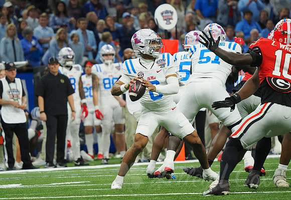 Sugar Bowl Football: Ole Miss Rebels vs Georgia Bulldogs