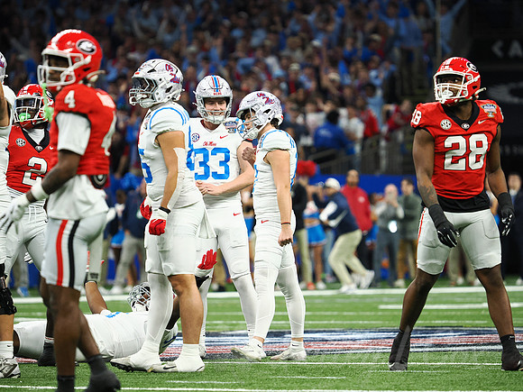 Sugar Bowl Football: Ole Miss Rebels vs Georgia Bulldogs