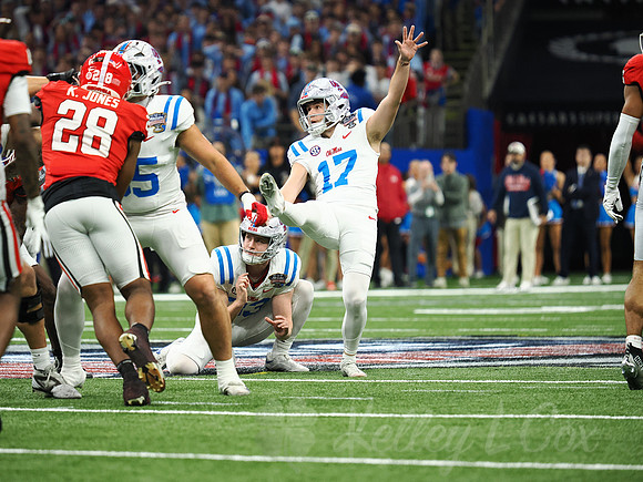 Sugar Bowl Football: Ole Miss Rebels vs Georgia Bulldogs