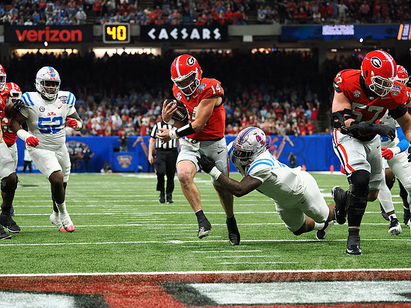 Sugar Bowl Football: Ole Miss Rebels vs Georgia Bulldogs