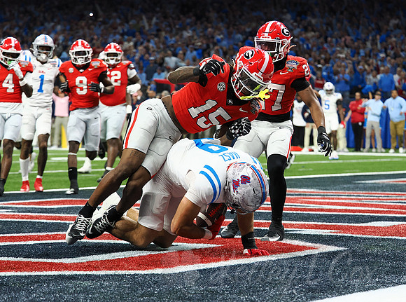 Sugar Bowl Football: Ole Miss Rebels vs Georgia Bulldogs