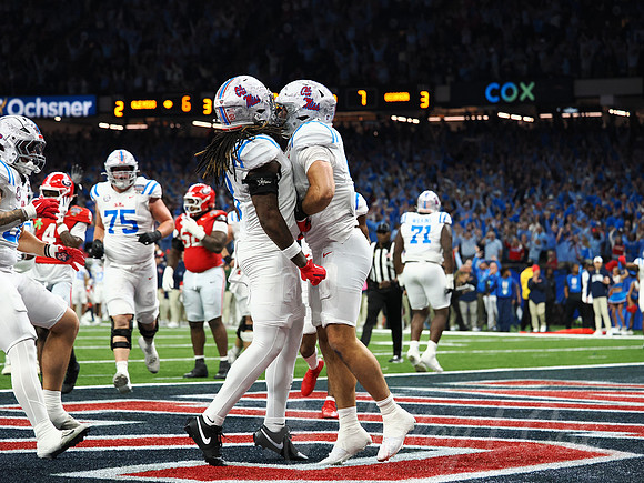 Sugar Bowl Football: Ole Miss Rebels vs Georgia Bulldogs