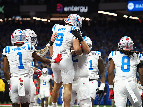 Sugar Bowl Football: Ole Miss Rebels vs Georgia Bulldogs