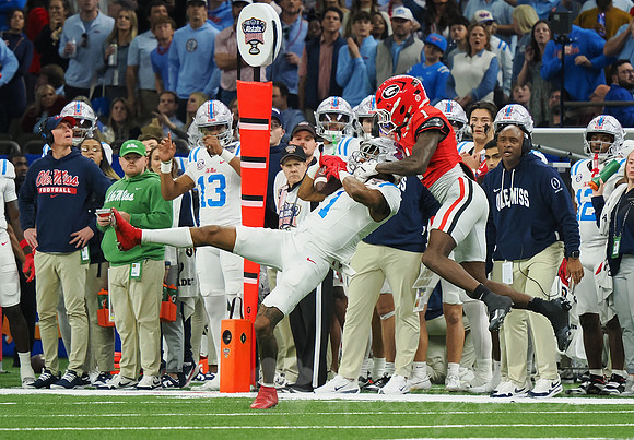 Sugar Bowl Football: Ole Miss Rebels vs Georgia Bulldogs
