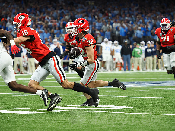 Sugar Bowl Football: Ole Miss Rebels vs Georgia Bulldogs