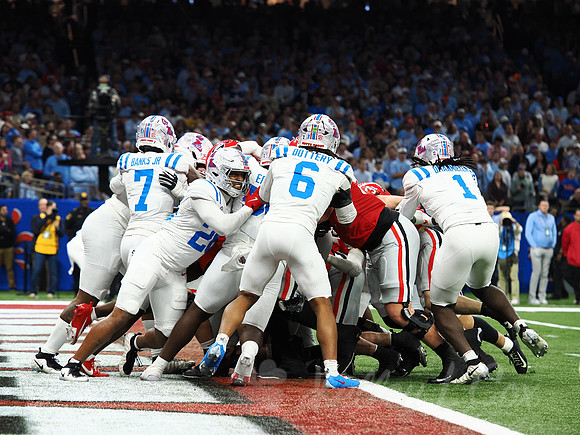 Sugar Bowl Football: Ole Miss Rebels vs Georgia Bulldogs