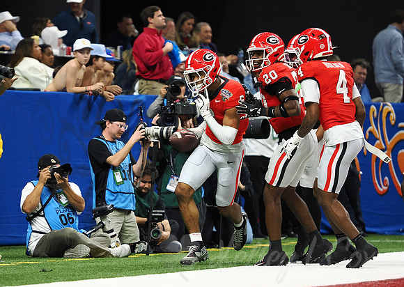 Sugar Bowl Football: Ole Miss Rebels vs Georgia Bulldogs