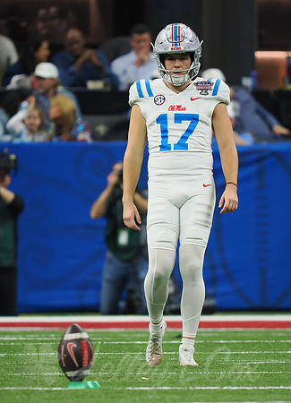 Sugar Bowl Football: Ole Miss Rebels vs Georgia Bulldogs