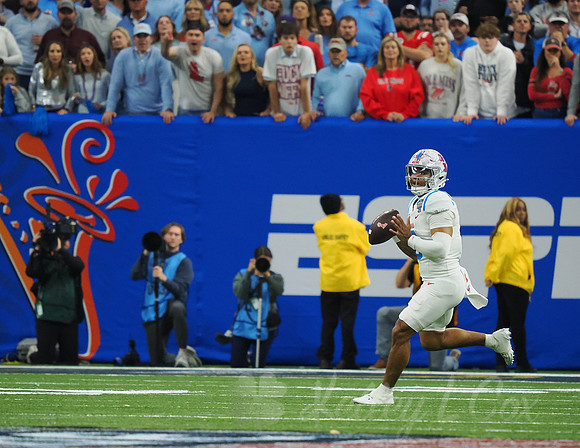 Sugar Bowl Football: Ole Miss Rebels vs Georgia Bulldogs
