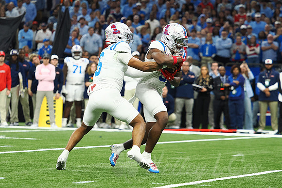 Sugar Bowl Football: Ole Miss Rebels vs Georgia Bulldogs