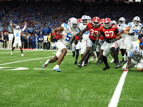 Sugar Bowl Football: Ole Miss Rebels vs Georgia Bulldogs
