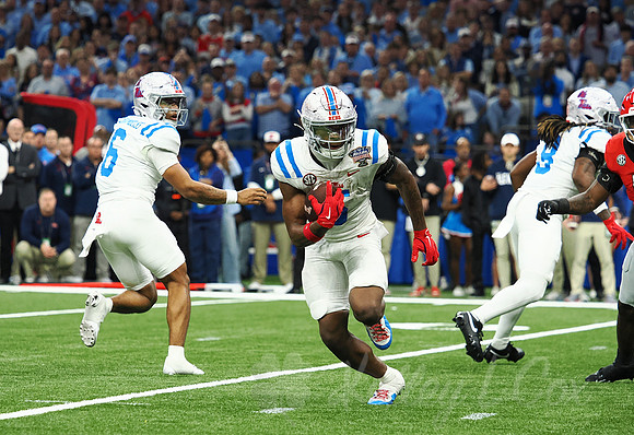Sugar Bowl Football: Ole Miss Rebels vs Georgia Bulldogs