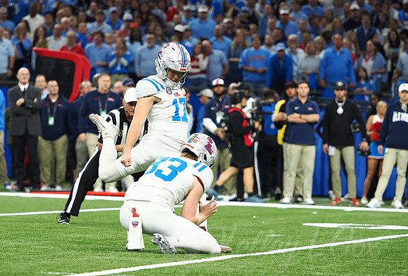 Sugar Bowl Football: Ole Miss Rebels vs Georgia Bulldogs