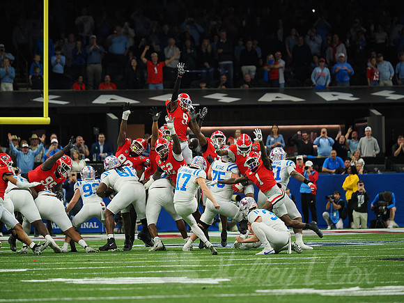 Sugar Bowl Football: Ole Miss Rebels vs Georgia Bulldogs