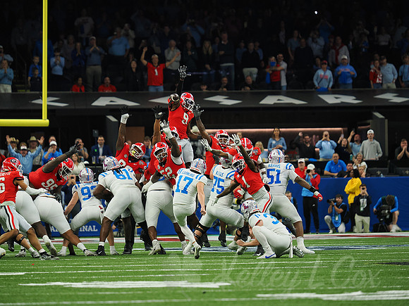 Sugar Bowl Football: Ole Miss Rebels vs Georgia Bulldogs