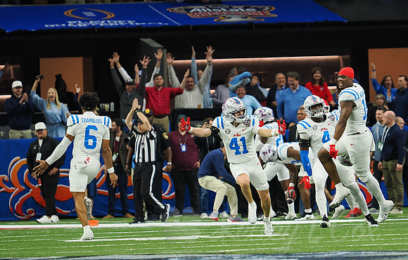 Sugar Bowl Football: Ole Miss Rebels vs Georgia Bulldogs