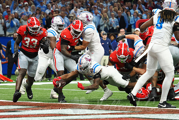 Sugar Bowl Football: Ole Miss Rebels vs Georgia Bulldogs