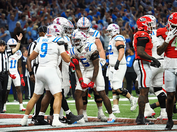 Sugar Bowl Football: Ole Miss Rebels vs Georgia Bulldogs