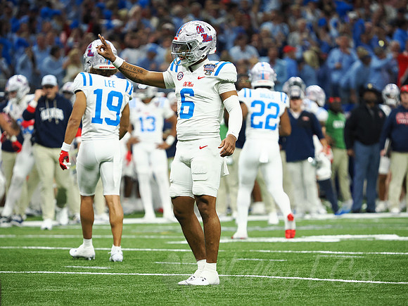 Sugar Bowl Football: Ole Miss Rebels vs Georgia Bulldogs