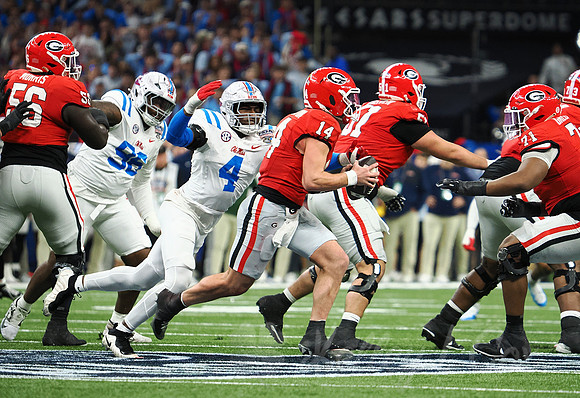 Sugar Bowl Football: Ole Miss Rebels vs Georgia Bulldogs
