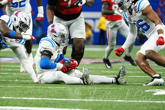 Sugar Bowl Football: Ole Miss Rebels vs Georgia Bulldogs