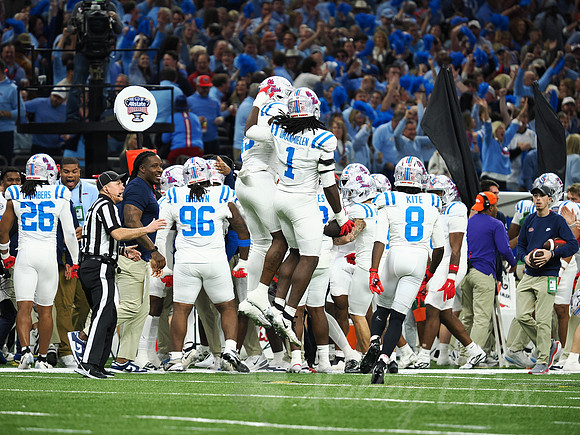 Sugar Bowl Football: Ole Miss Rebels vs Georgia Bulldogs