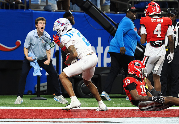 Sugar Bowl Football: Ole Miss Rebels vs Georgia Bulldogs