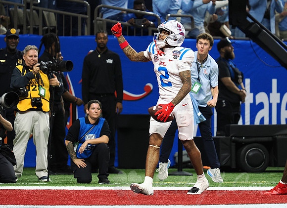 Sugar Bowl Football: Ole Miss Rebels vs Georgia Bulldogs
