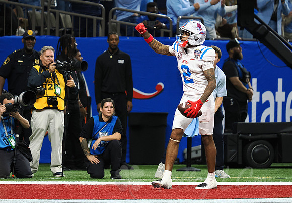 Sugar Bowl Football: Ole Miss Rebels vs Georgia Bulldogs