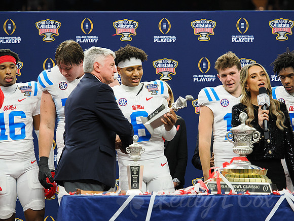 Sugar Bowl Football: Ole Miss Rebels vs Georgia Bulldogs