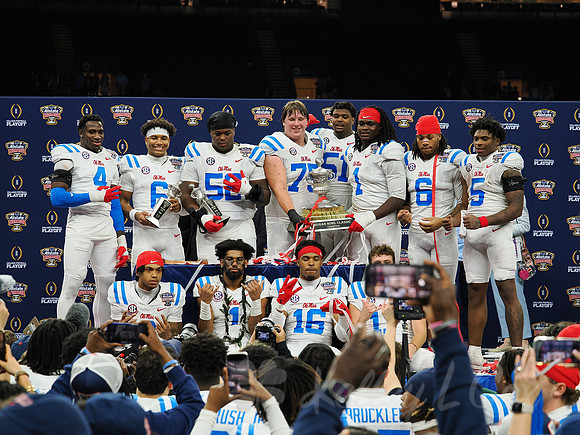 Sugar Bowl Football: Ole Miss Rebels vs Georgia Bulldogs