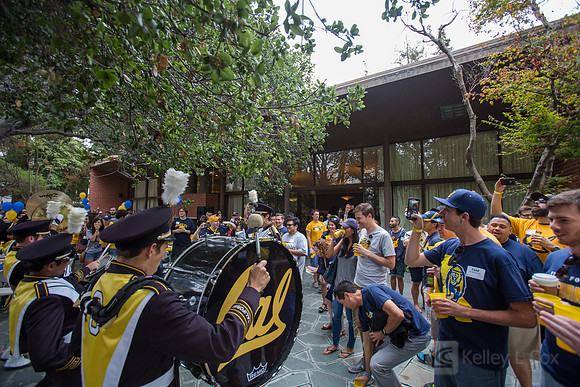 CAA: Young Alumni Tailgate