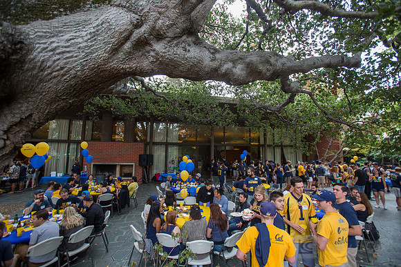 CAA: Young Alumni Tailgate