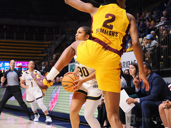 Jayda Curry (30)