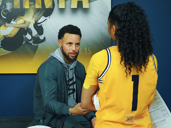Stephen Curry, Leilani McIntosh (1)