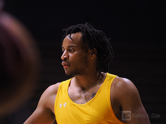 Wrenn Robinson (30)