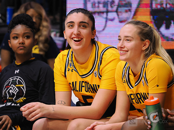 Claudia Langarita (5), Mia Mastrov (21)
