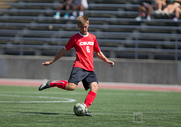 Cal State East Bay Pioneers mens soccer v SF State Gators