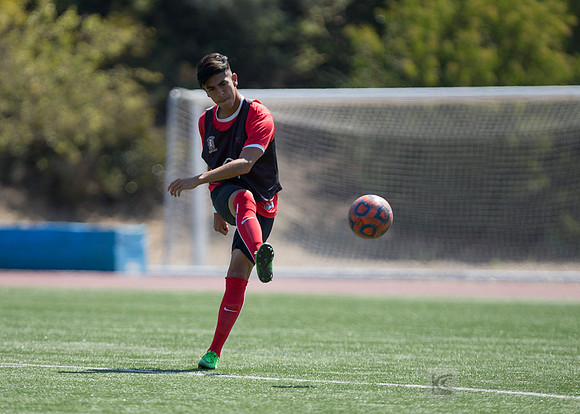 Cal State East Bay Pioneers mens soccer v SF State Gators