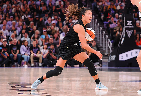 WNBA: Minnesota Lynx at Golden State Valkyries