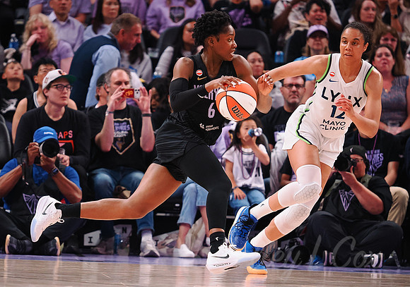 WNBA: Minnesota Lynx at Golden State Valkyries