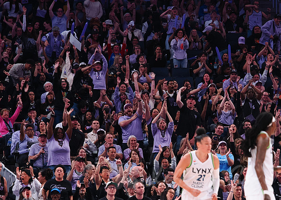 WNBA: Minnesota Lynx at Golden State Valkyries