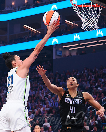 WNBA: Minnesota Lynx at Golden State Valkyries