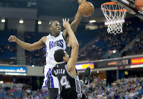 NBA: Preseason-San Antonio Spurs at Sacramento Kings